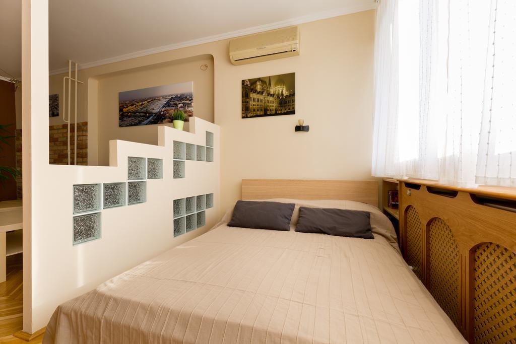 East Station Studios - Baross Home 1 & 2 بودابست المظهر الخارجي الصورة
